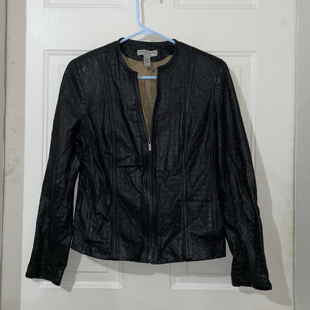 Vintage perforated cropped leather jacket. Size M, Valerie Stevens.